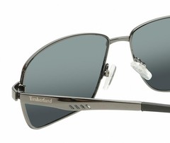 Timberland TB7225 Unisex Sunglasses in Gunmetal Black/Smoke Grey Polarized 64 mm