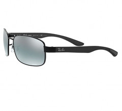 Ray-Ban RB8318CH 002/5L 62mm Black Chromance Blue Mirror Grey Gradient Polarized