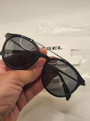 Brand New Diesel Round Sunglasses DL0188 Gloss Black Silver Bar 01A 54-17-145 3