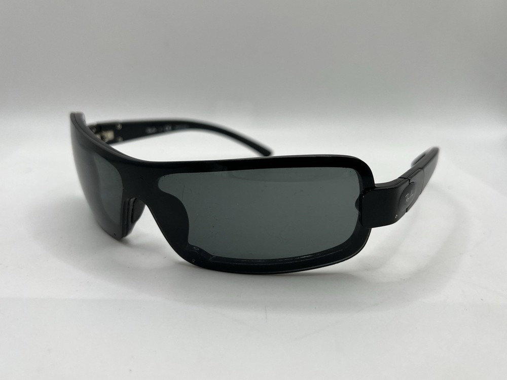 Ray Ban RB 4117 601/71 Wrap Sunglasses