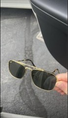 Ray-Ban Caravan Gold/Green Non-Polarized Square Men’s Sunglasses – RB3136 001…