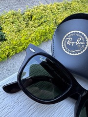 Ray-Ban Original Wayfarer RB2140 901/58 Polarized Sunglasses 50mm