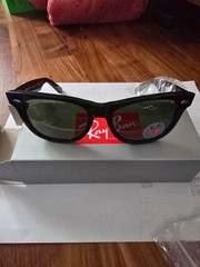 Ray-Ban Original Wayfarer Sunglasses – Black/Green Polarized 58mm (RB2140 901/58