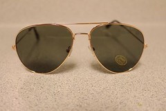 AVIATOR SUNGLASSES MEN WOMEN DIFF. TYPES , GRAY, SILVER MIRRORED, BLACK, GOLD