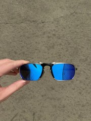Oakley Badman Sunglasses Metal Frame Silver Frame, blue Lens PolarizedIN BOX