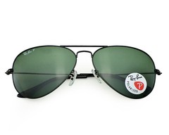 Ray-Ban B3025 Aviator Classic Black Frame Polarized Green Lenses 58mm Unisex