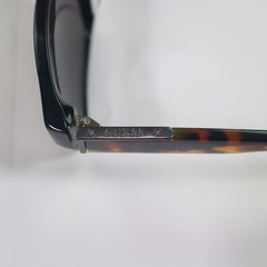 Guess Mens Sunglasses Black Tortoise Frame Smoke Lens GU6865 01A Excellent