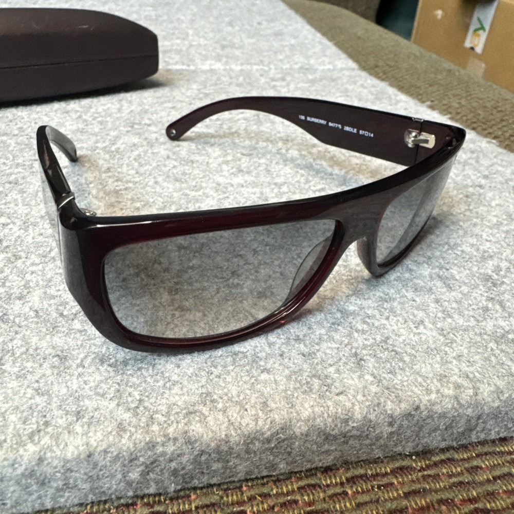 Burberry by Safilo Sunglasses 8477/S 2BDLE 57[]14-135mm + Case Red