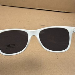 FCP Euro White Sunglasses UV400 Protection Made In China Unisex