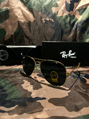Ray-Ban Aviator Sunglasses Gold Metal Frame Black G-15 Glass Lenses
