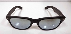Ray-Ban New Wayfarer RB 2132 622/30 Matte Black Rubberized Sunglasses 55-18-145