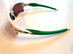 Oakley Flak 2.0 XL OO9188 Sunglasses White Frame Ruby Prizm Green Lens Men READ!