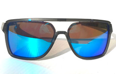 NEW Oakley CASTEL Matte Smoke Grey POLARIZED GALAXY Blue Lens Sunglass 9147
