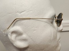 Authentic Vintage 80’s Ray-Ban Bausch & Lomb W0976 Gold Oval Metal Sunglasses