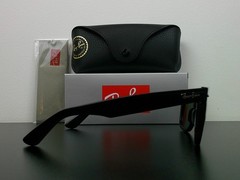 Ray-Ban RB2140 Original Wayfarer Classic Sunglasses Black G-15 50mm Never Worn