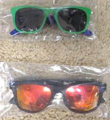 Lot of 6 pairs of Unisex Sunglasses, New in plastic bags or with tags, nice lot
