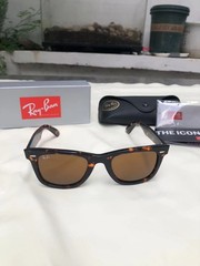 Store Display Rayban Wayfarer Brown Lens Tortoise RB2140 Standard 50mm Large
