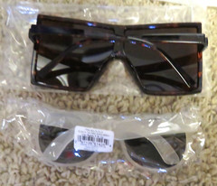Lot of 6 pairs of Unisex Sunglasses, New in plastic bags or with tags, nice lot