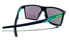NEW Oakley FUTURITY SUN Satin Black PRIZM Jade Mirror Lens Sunglass 9482-02