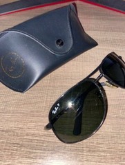 Ray-Ban Aviator Classic Black Sunglasses