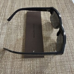 Louis Vuitton Chrome & Gray Marble Sunglasses Z0661W