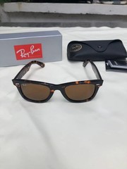Store Display Rayban Wayfarer Brown Lens Tortoise RB2140 Standard 50mm Large