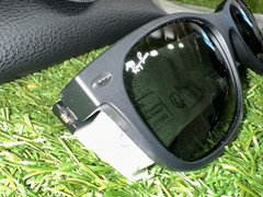 Ray-Ban New Wayfarer Unisex Sunglasses RB2132 Black Frame Green Lens 55-18