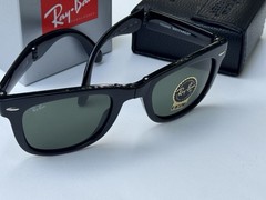 NEW Ray-Ban RB4105 Folding WAYFARER 601 Black Frame G-15 Green Lenses 50mm