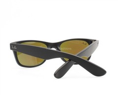Ray-Ban New Wayfarer Sunglasses RB2132 622/17 Black Rubber Blue Flash 55mm Case