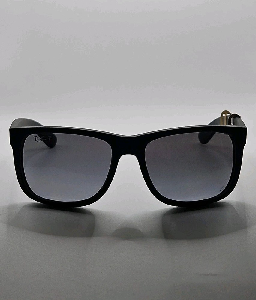 Ray-Ban Justin Classic Unisex Grey Lens Black Sunglasses – (RB4165 622/T3)