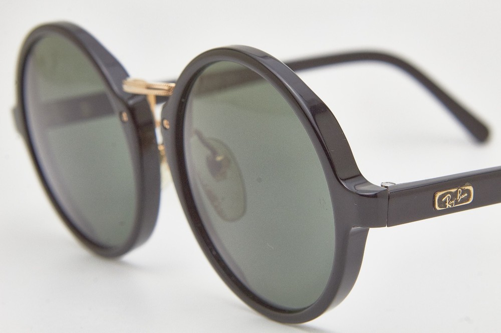 1990S Vintage Black Round Sunglasses by RAY BAN W0924 PREMIER Boho Look YES!