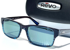 NEW Revo FINLEY G Polished Blue Horn POLARIZED Grey GLASS Sunglass 1176 05 SG50