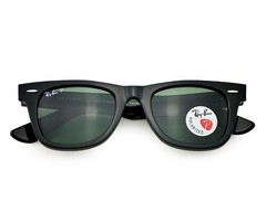 Ray-Ban RB2140 Original Wayfarer Black Frame Polarized Green Lenses 50mm Unisex