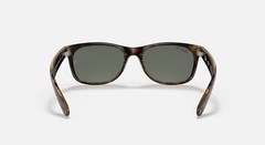 RayBan New Wayfarer Tortoise/Green Polarized 55 mm Sunglasses RB2132 902/58 55