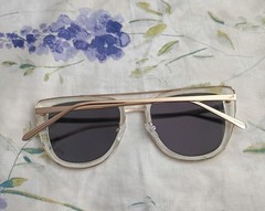 QUAY Australia FRENCH KISS Clear/Rose Mirrored Sunglasses