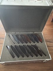 Oakley RX X Metal Vault Vintage 16 Unit Case With Sample Lens Pucks