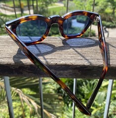 Vintage Blue Sunglasses Men Solid Acetate Tortoise Glasses Women Skyblue Glasses