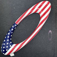 OAKLEY EMBOSSED UNITED STATES OF AMERICA USA FLAG METAL ICON STICKER RARE 5×2