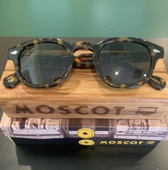 MOSCOT ORIGINALS NYC LEMTOSH  TORTOISE 44mm Round Sunglasses with G-15 Lenses. 