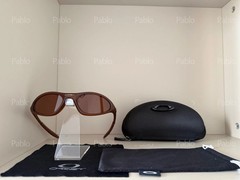 Oakley Mitute Brown Vintage Sunglasses Gorpcore USA Y2K Avantgarde Archive
