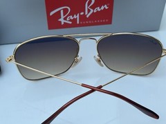 Ray-Ban RB3136 001/51 Caravan Gold Frame Gradiant Brown Lenses Sunglasses