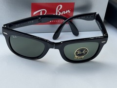 NEW Ray-Ban RB4105 Folding WAYFARER 601 Black Frame G-15 Green Lenses 50mm