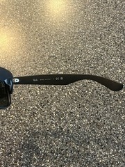 Ray-Ban RB2132 New Wayfarer 622/30 Black Frame Green Lens 55-18 UV400