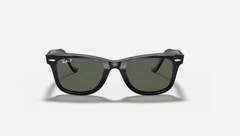 Ray-Ban Original Wayfarer Classic 54mm Polished Black/Green Polarized Sunglasses