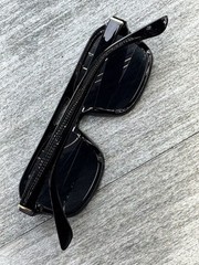 I-SEA Royal Black Frame Smoke Lens Aviator Square Polarized Sunglasses Beach