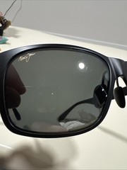 Maui Jim Red Sands Matte Black Gray Polarized Mens Sunglasses #P58