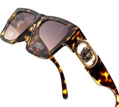SQUARE GOLD LION HEAD MEDALLION SUNGLASSES CLASSIC CASUAL RETRO DESIGNER SHADES