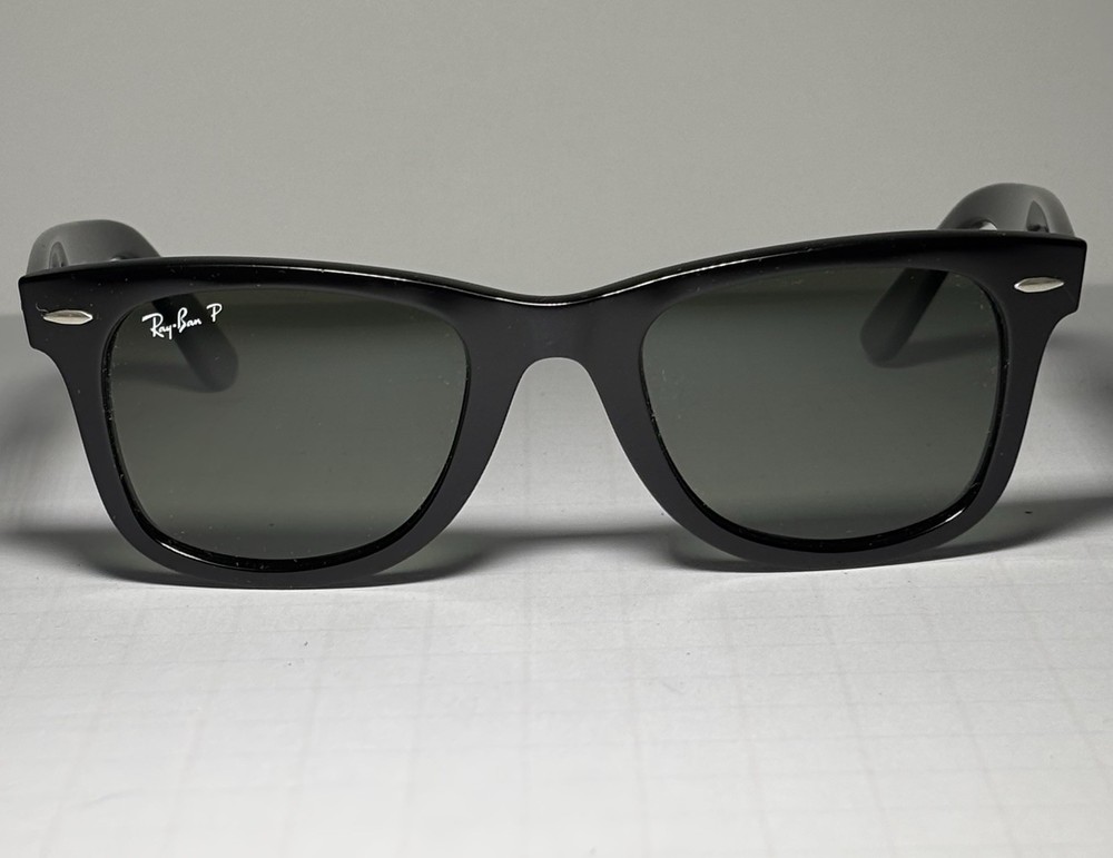 Ray-Ban RB2140 Original Wayfarer Polarized Sunglasses Black G-15 Green 50mm NWOT