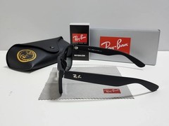 Ray-Ban RB2140 Wayfarer Sunglasses Black Frame Glass Gray Lens 50-22 mm