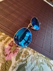Ray-Ban RB3447 Round Metal Sunglasses Gold Frame Blue Mirrored Lenses Size 50-21